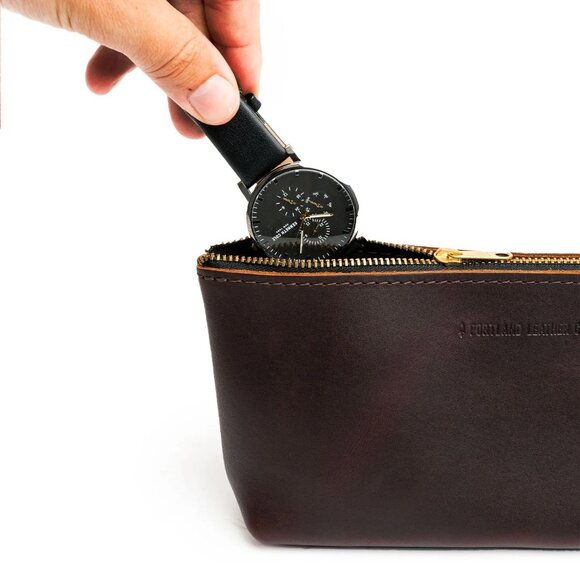 Portland Leather Utility Bag - Picture 4 of 4